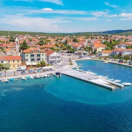 Dalmatia - Harbour Breeze
